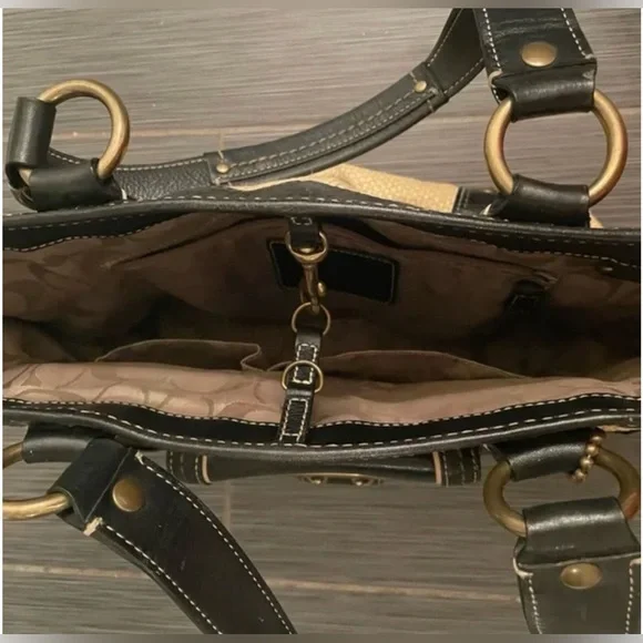 SOLD (outside Poshmark) Vintage Coach Legacy Straw and Leather Tote - Picture 2 of 5